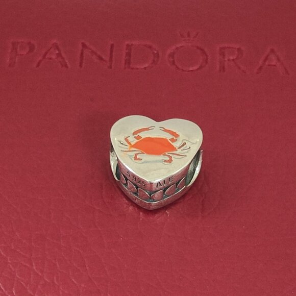 Baltimore Run Red Enamel Crab Heart Charm Bmore Run 2018 Charm S925 ALE - Picture 3 of 4